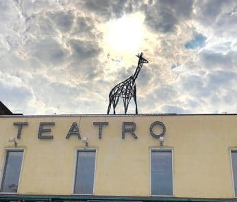 giraffa-teatro-parenti